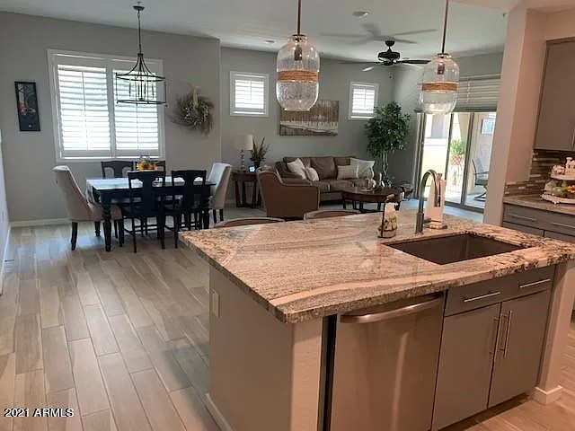 250 W Queen Creek Rd #111 — Photo 5