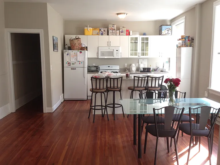 1525 Spruce St #4R — Photo 1