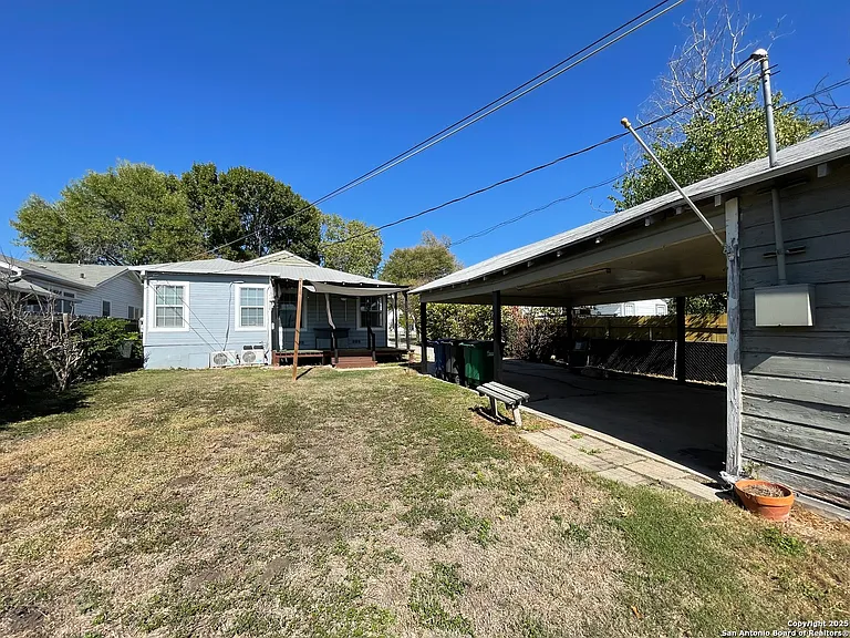 126 Meredith Dr — Photo 18