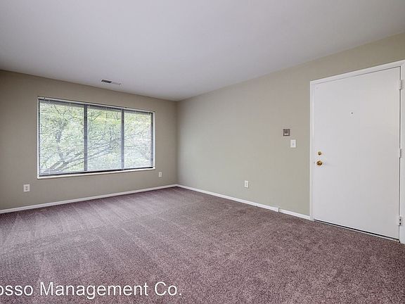 2nd image of 2417 E Maple Ave #E103