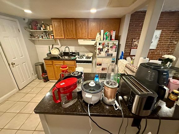 2nd image of 211 Beacon St #B