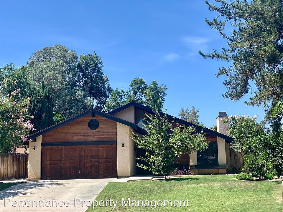 2nd image of 7408 Ruston Ln