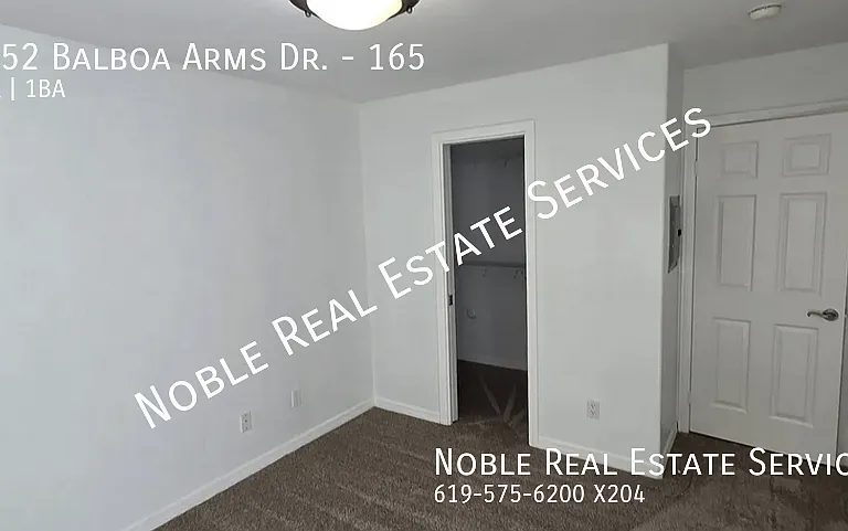 5252 Balboa Arms Dr #165 — Photo 1