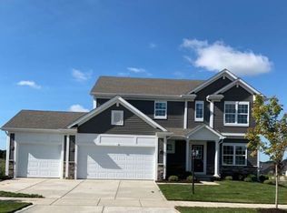 2669 Cork Ave, Valparaiso, IN 46385