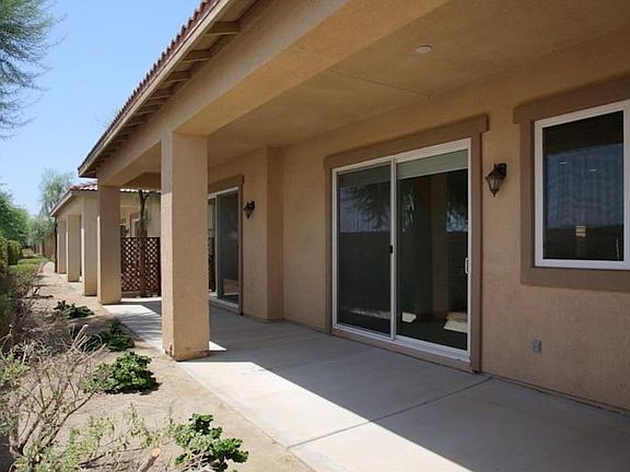 4th image of 86233 Pinot Noir Ln