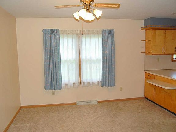 5th image of 180 West Ave