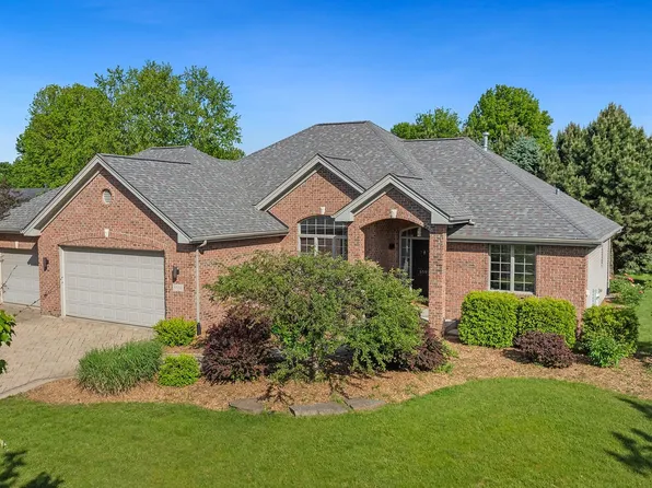 6599 Hartwig Dr, Cherry Valley, IL 61016