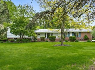 454 Spring Pond Rd, Northfield, OH 44067