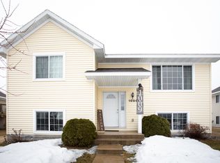 1009 Benjamin Dr, Alexandria, MN 56308