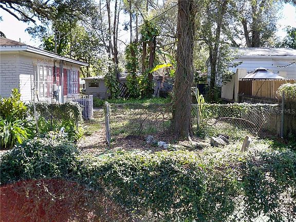 4th image of 1207 E 25th Ave