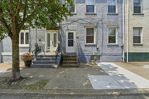 98 S 18th St Photo 1 98 S 18th St Photo 1
