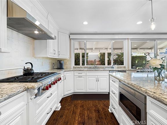 4th image of 1719 Pecos Riv