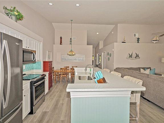 4th image of 20751 Country Creek DR #1522
