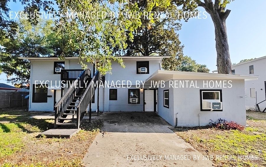 1st image of 1204 Glencoe St #1