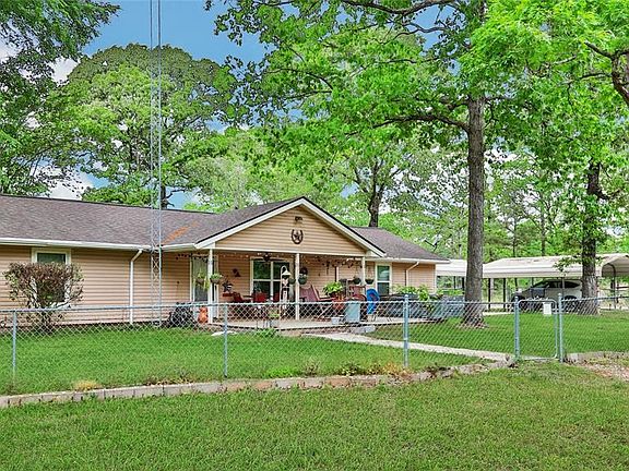 3rd image of 156 Buckthorn Acres Dr