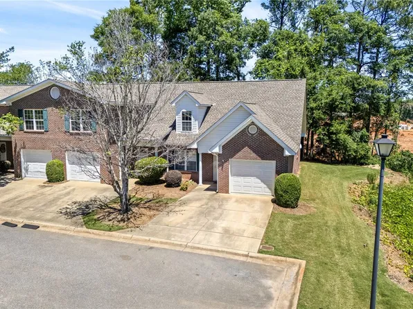 2428 E University Dr APT 902, Auburn, AL 36830