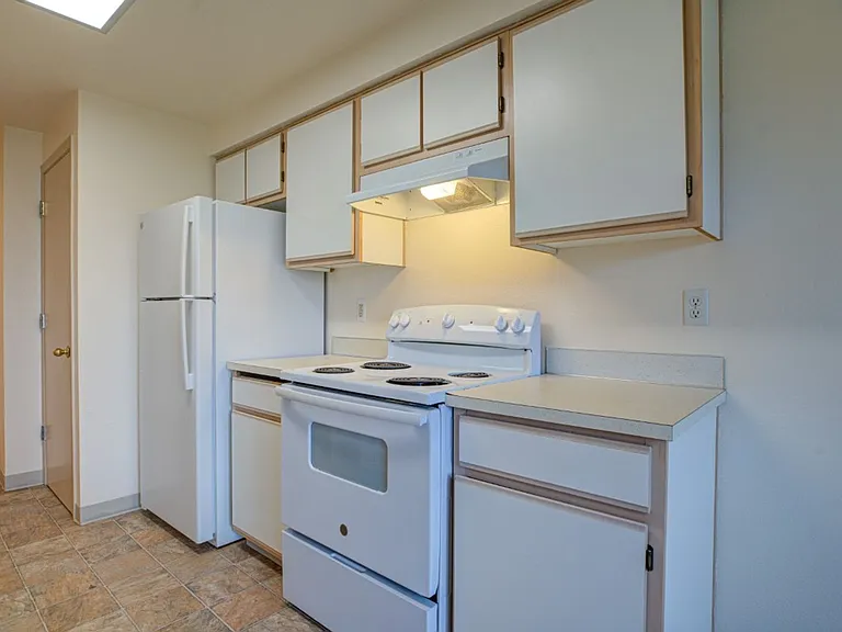 #294 FIELDSTONE APARTMENTS — Photo 33