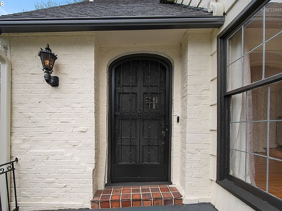 5th image of 2966 NW Cornell Rd