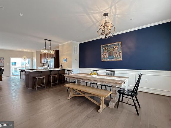 4th image of 41505 Margrove Cir