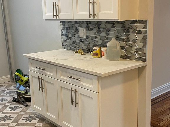 galley kitchen