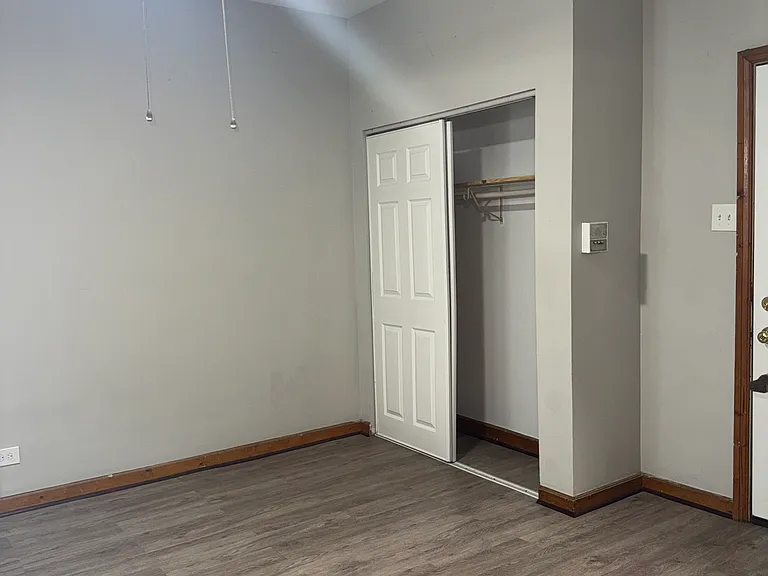 6726-2 N Glenwood Ave #104 — Photo 4