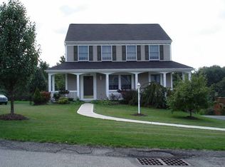 119 Amberwoods Dr, Canonsburg, PA