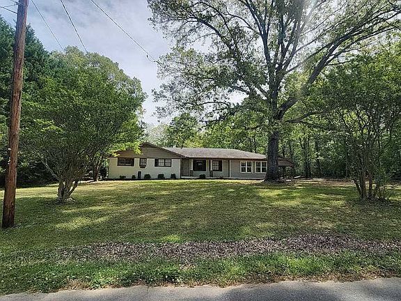 3rd image of 723 Zuker Rd
