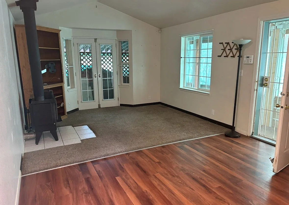 2 bed, 784 sqft, $1,550 — Photo 4