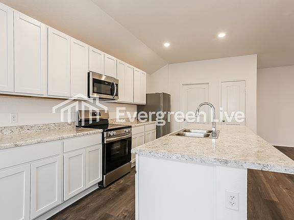 5th image of 127 Jasmine Ct