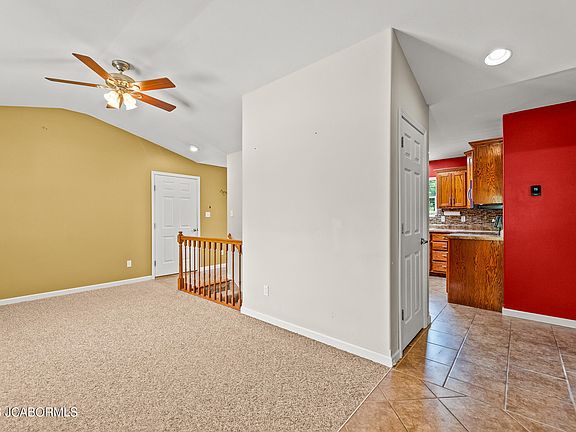 2nd image of 1504 La Hacienda Ct