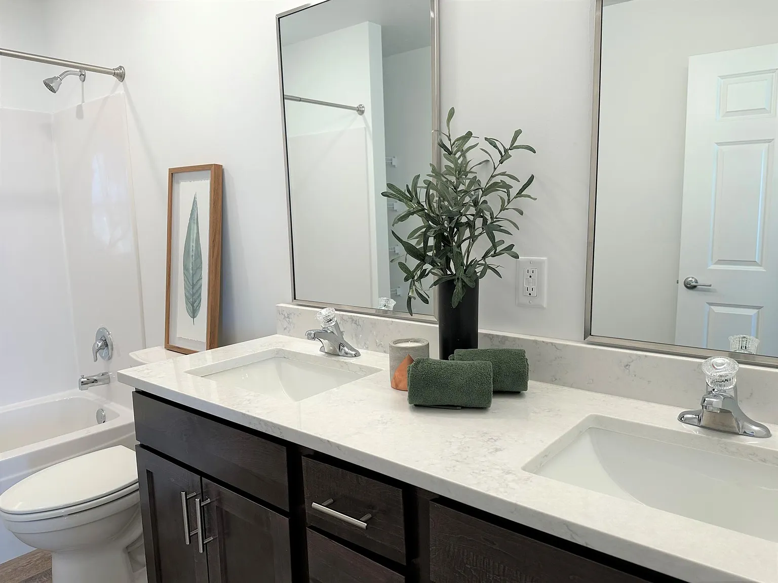 2 bed, 1150 sqft, $2,675 — Photo 4