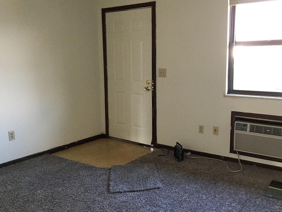 1st image of 3480 Lilac Ln #C