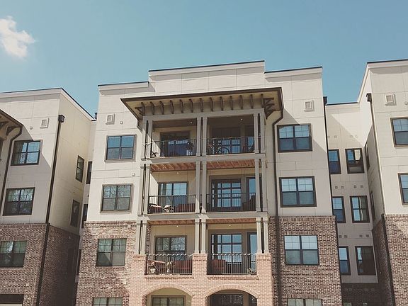 3rd image of 210 S Montgomery St APT 103