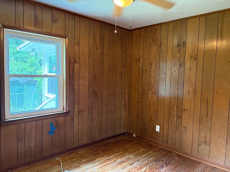 733 Putnam Dr — Photo 7