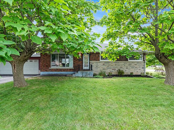4th image of 67 Maple Park Dr