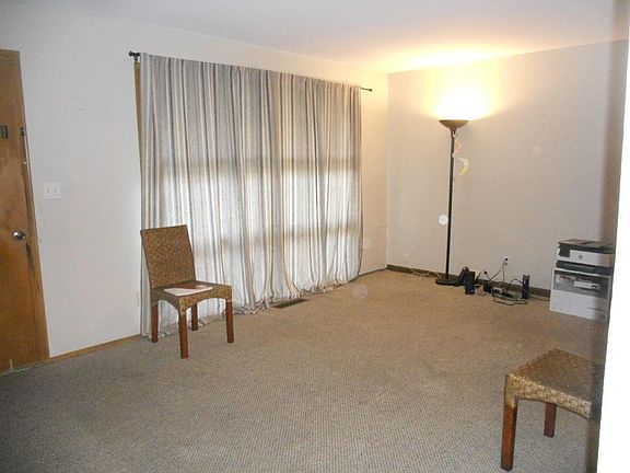 3rd image of 4125 Virginia Cir E