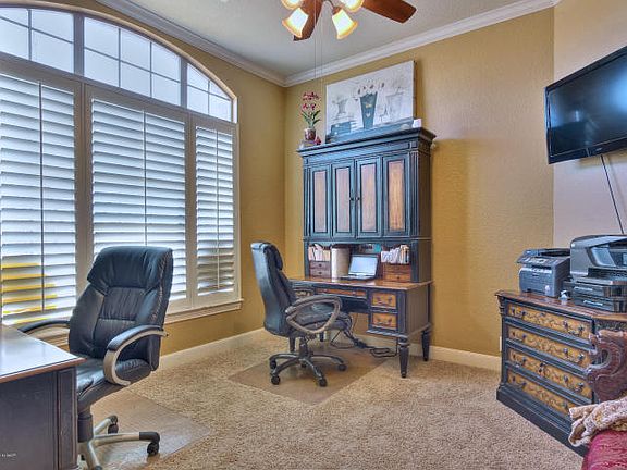 3rd image of 7712 Garden Way Dr