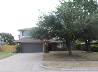 2703 Parkview Dr, Corinth, TX 76210