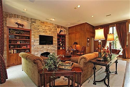 4th image of 5710 Glen Heather Dr