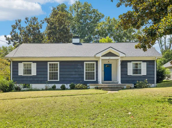 527 E Madison St, Pulaski, TN 38478