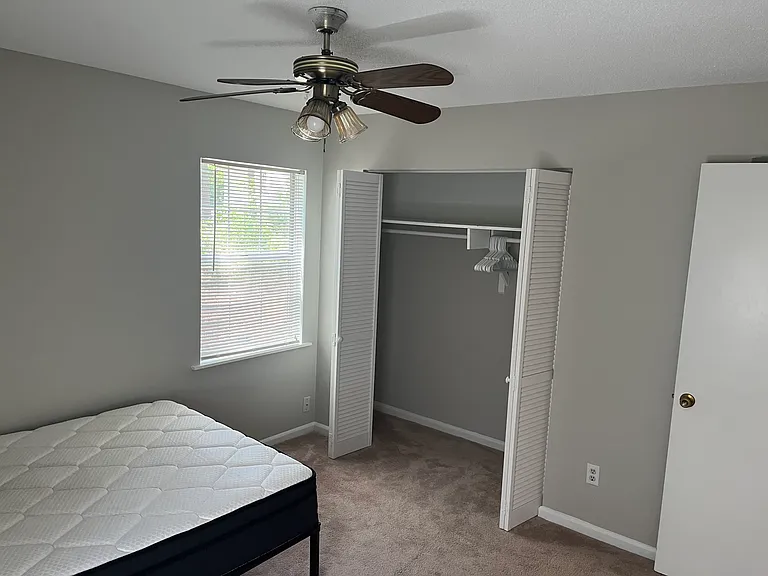 26 Cutlers Ct #B — Photo 16
