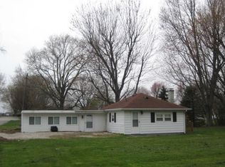 404 W Walnut St, Waynetown, IN 47990