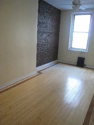 Rented by FirstService Realty (legacy) | media 1