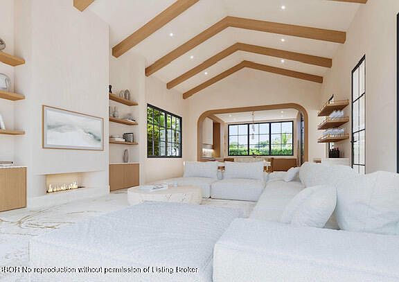 3rd image of 241 Linda Ln