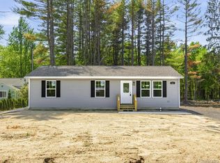 2921 Beach Rd, Pt Huron, MI 48060
