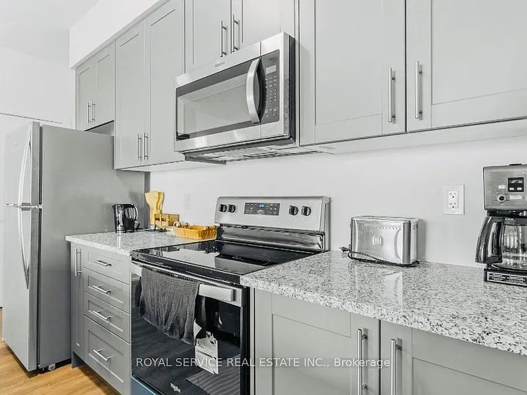 160 Densmore Rd #1901 — Photo 5