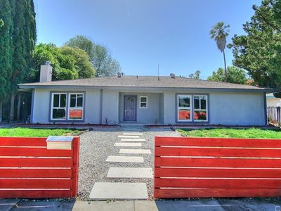 6843 Shoup Ave, West Hills, CA, 91307
