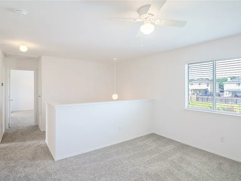 15125 Meredith Ln — Photo 9
