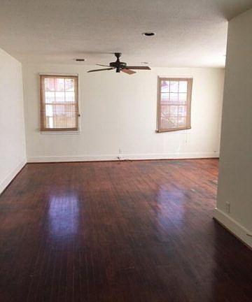3rd image of 511 N Deer Creek Dr E