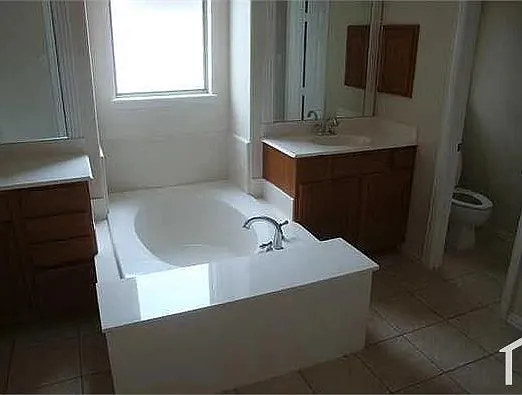 1524 Chestnut Dr — Photo 7